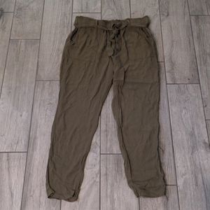OLIVE GREEN PANTS